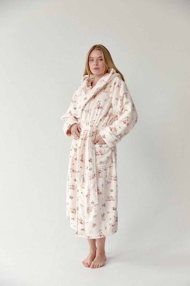 CMFRT Fluffy Robe With Clip Button