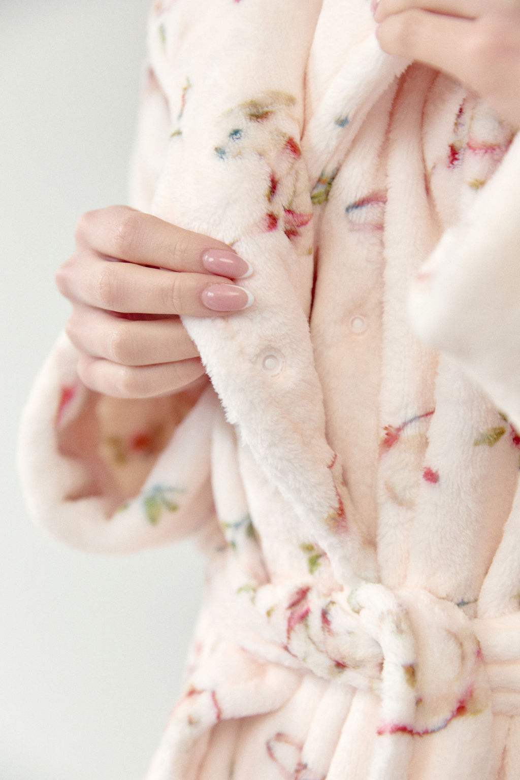 strapless open back dress Pink Fluffy Dressing Gown – The Oodie main image 0