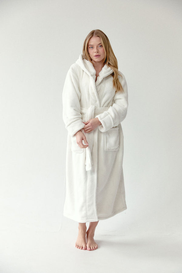 CMFRT Fluffy Robe With Clip Button - Sylvia