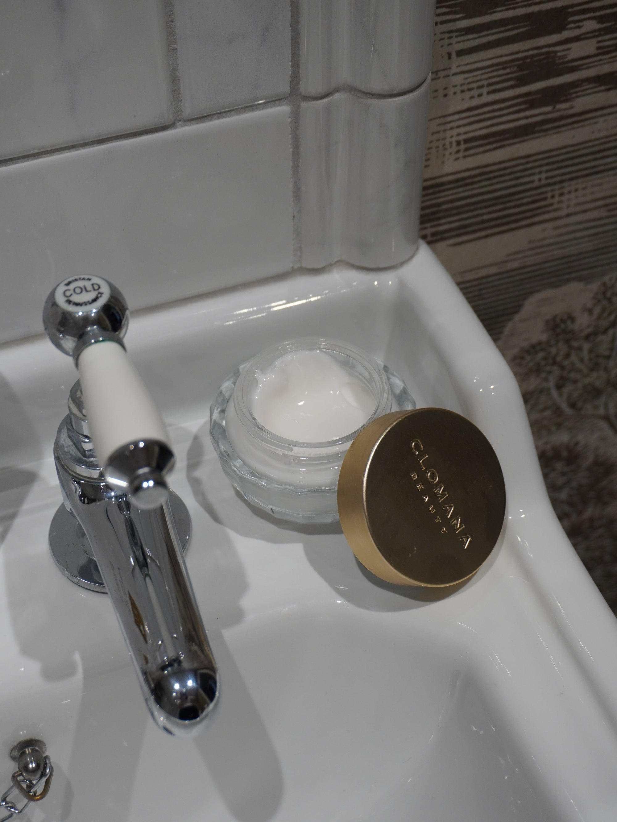 The Soft Skin Cream by Clomaná