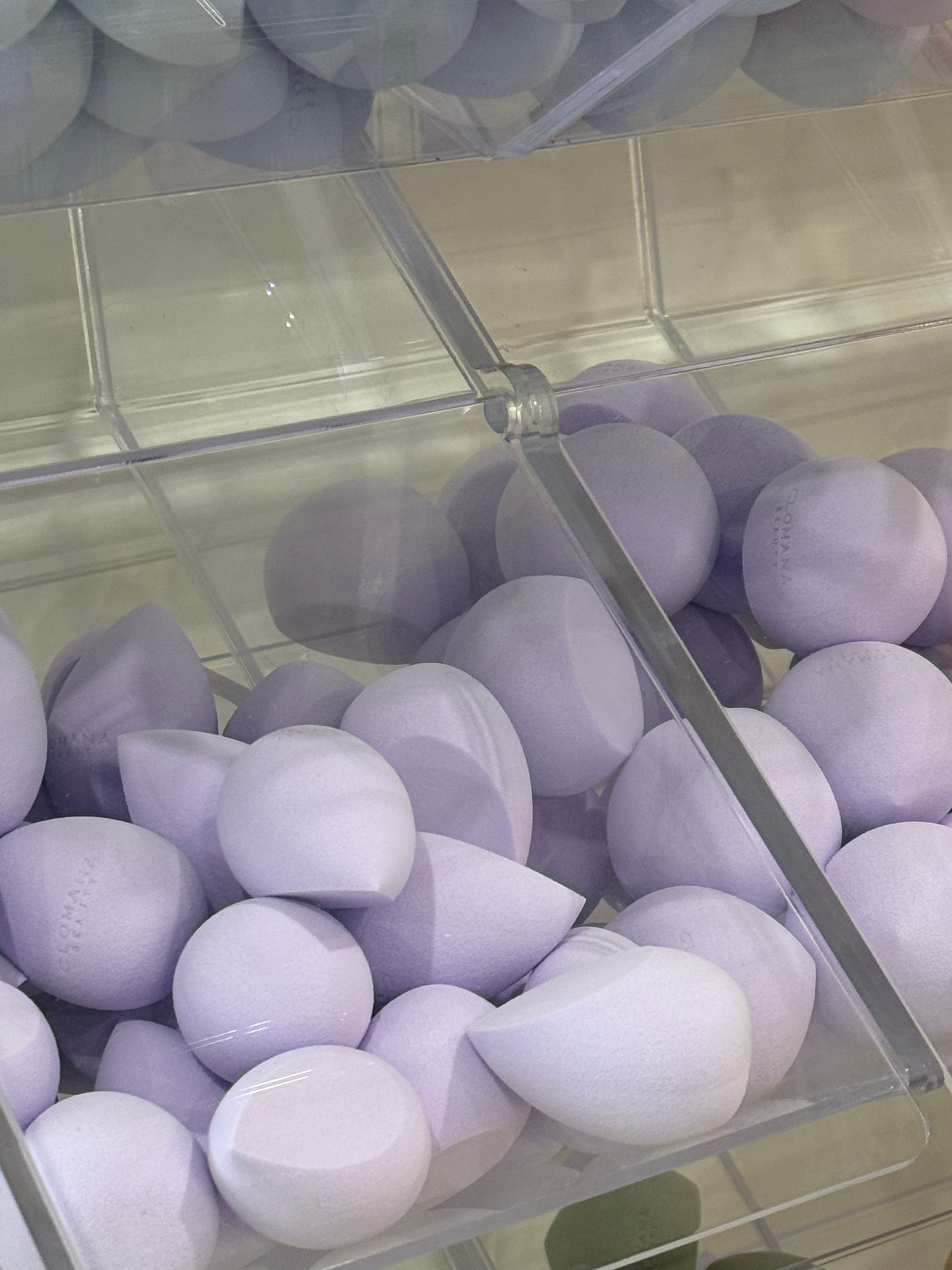 Pick n Mix Marshmallow Sponges – CLOMANÁ Beauty