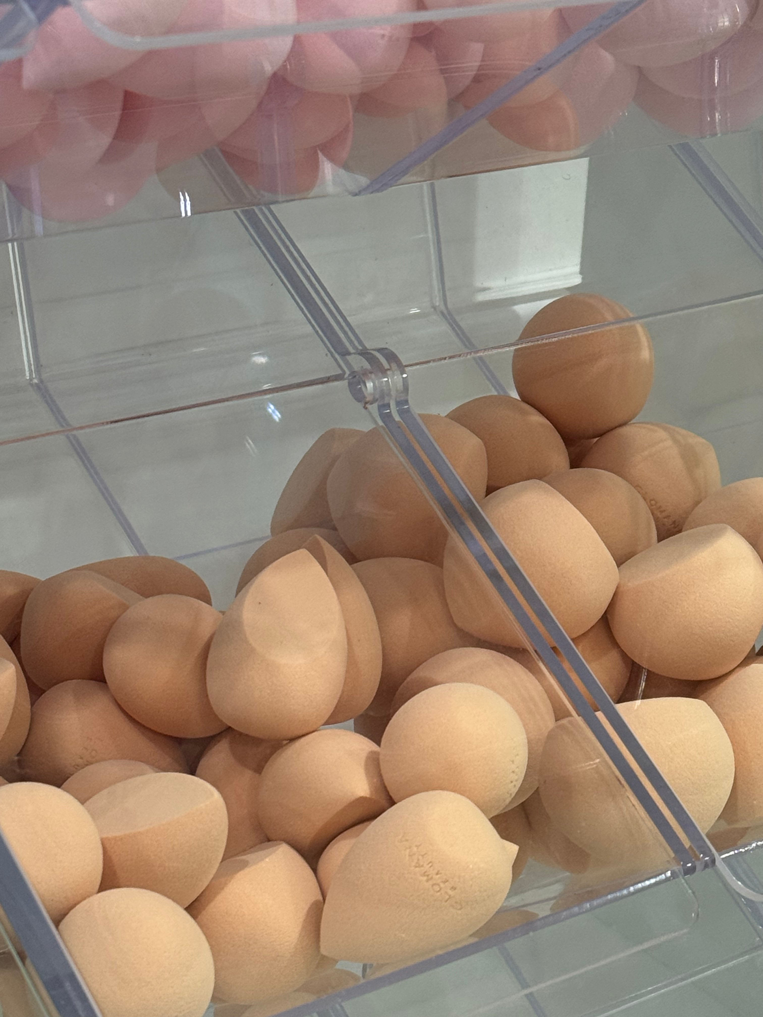 Pick n Mix Marshmallow Sponges – CLOMANÁ Beauty
